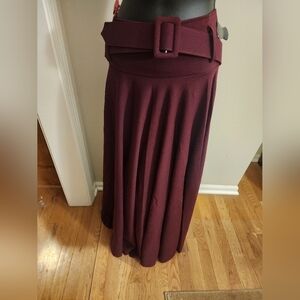 Chic Wine Maxi Skirt with Belt
